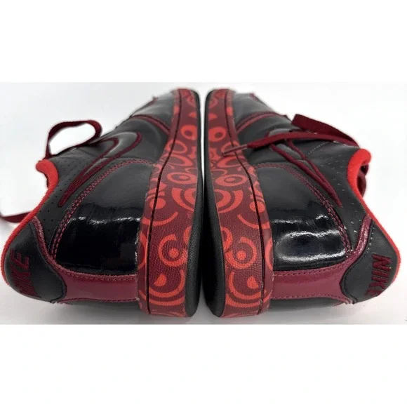 Nike Air Force 1 Low Men's 8.5 Black Red Swirl Midsole 2007 Y2K Retro